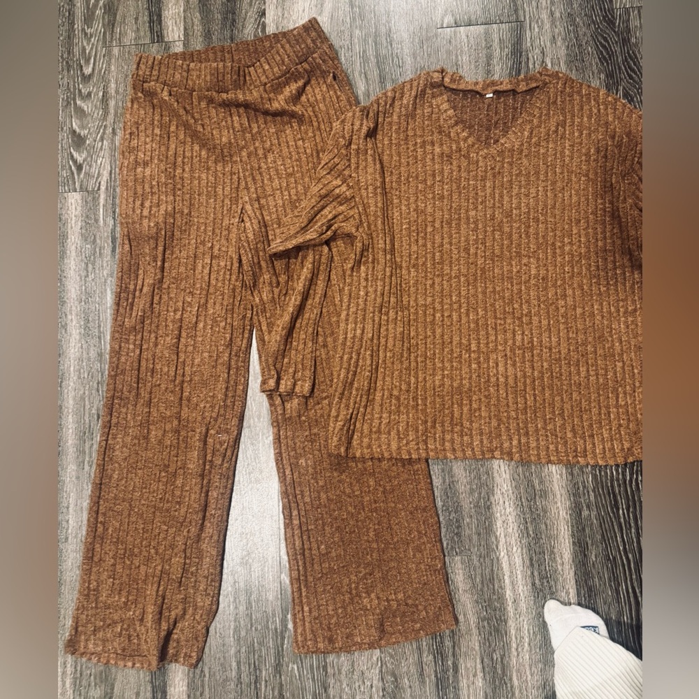 Brown Ribbed Knit Sweater and Pants Set